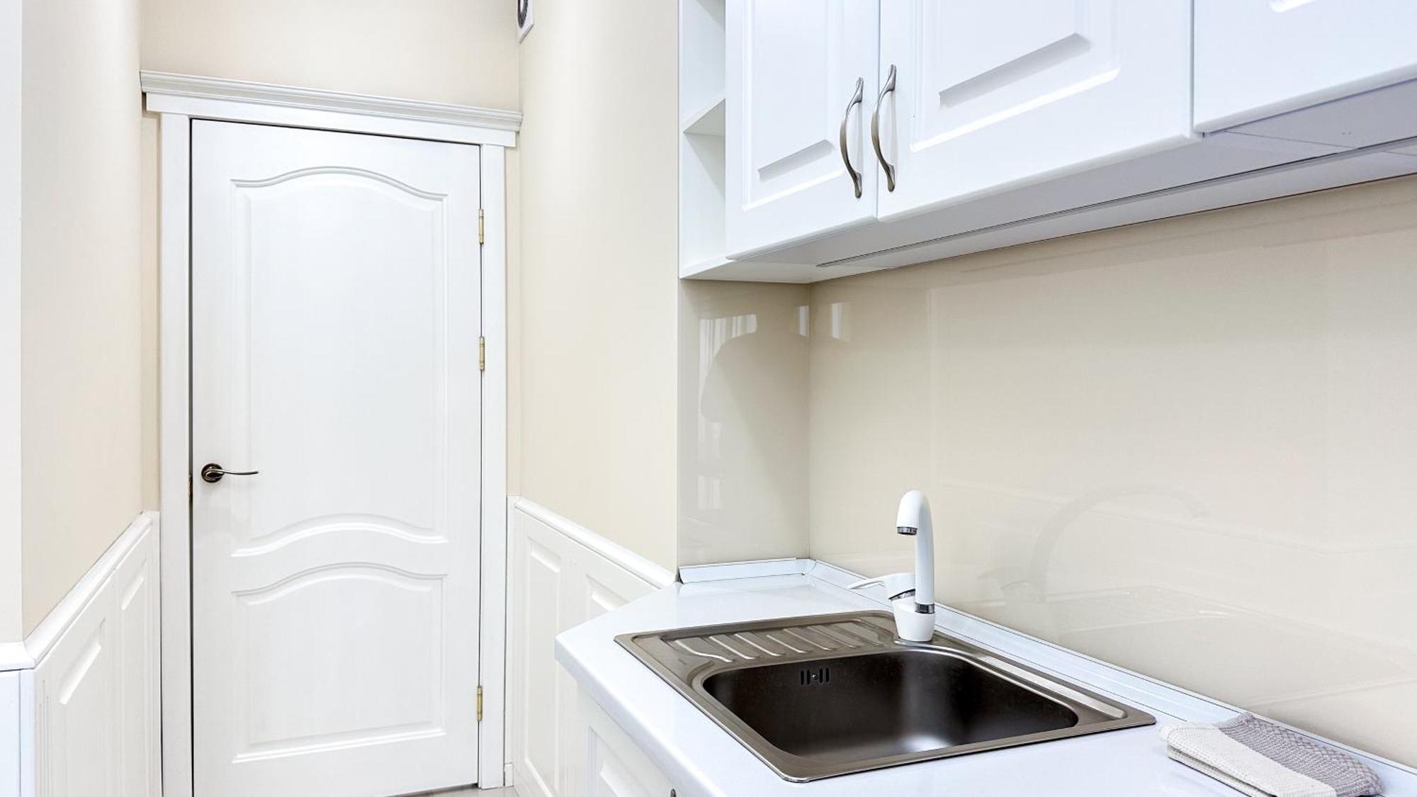 צ'יסינאו Business Class Apartments In The City Center מראה חיצוני תמונה